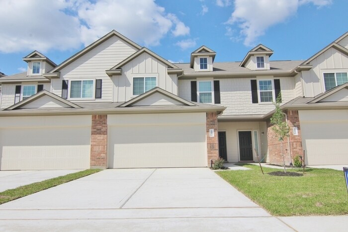 Foto principal - Brenwood Manor - 18130 Bethany Manor Ct, K...