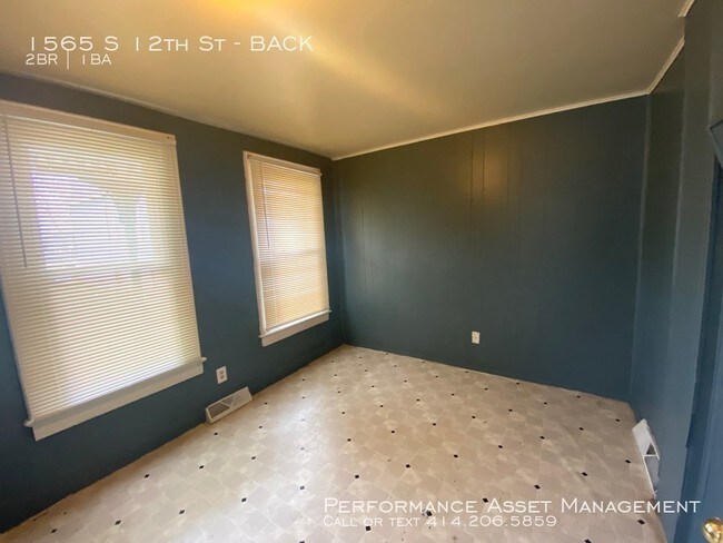 Great South Side 2br Rear House House For Rent In Milwaukee Wi Apartments Com