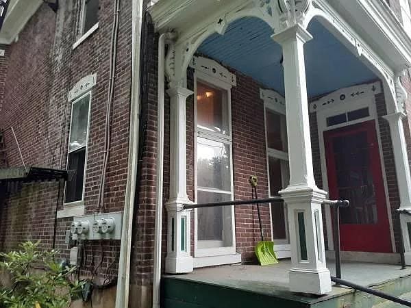 Foto del edificio - 2152 Mill Creek Rd