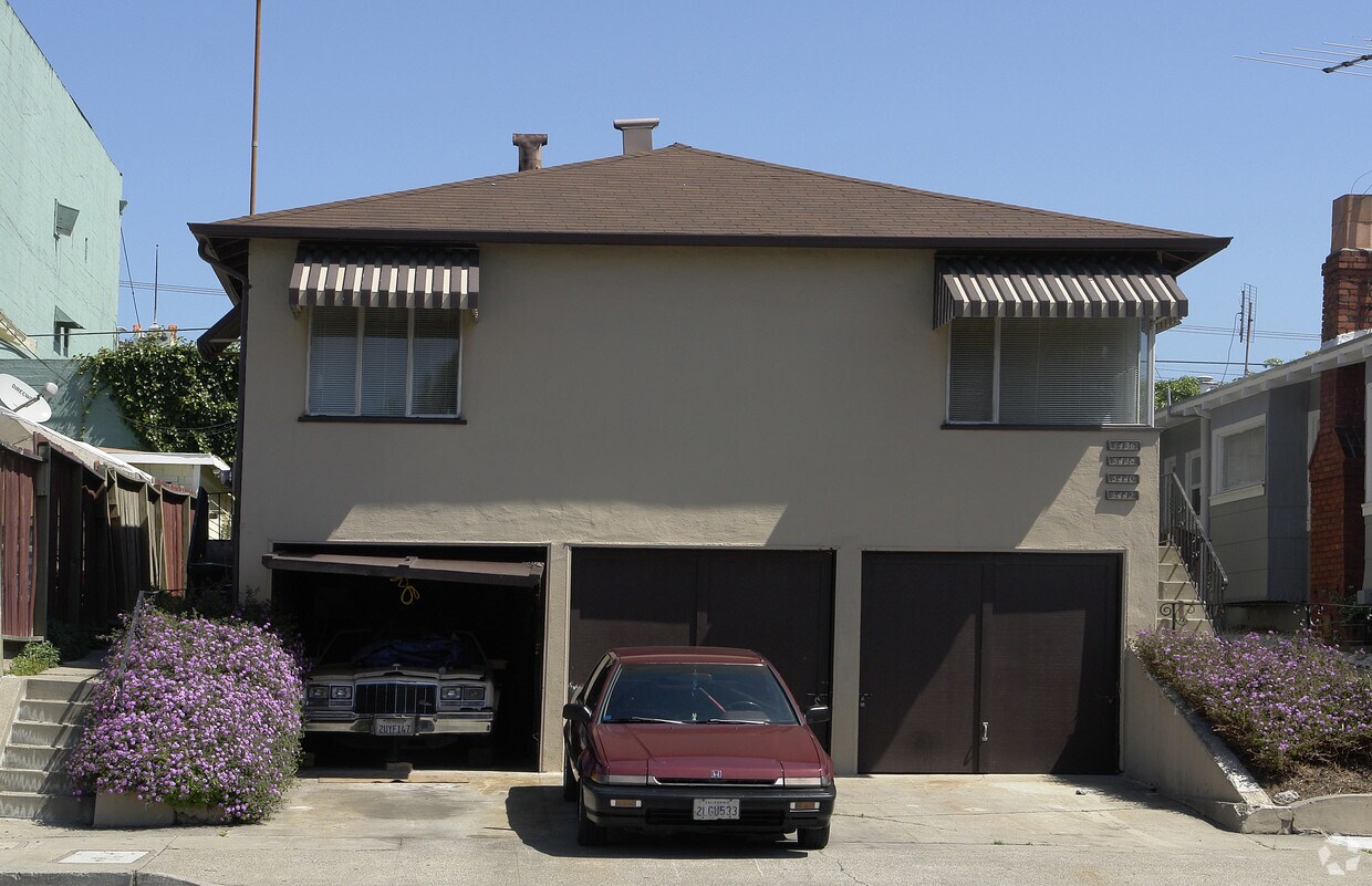 Primary Photo - 5436-5442 Bancroft Ave