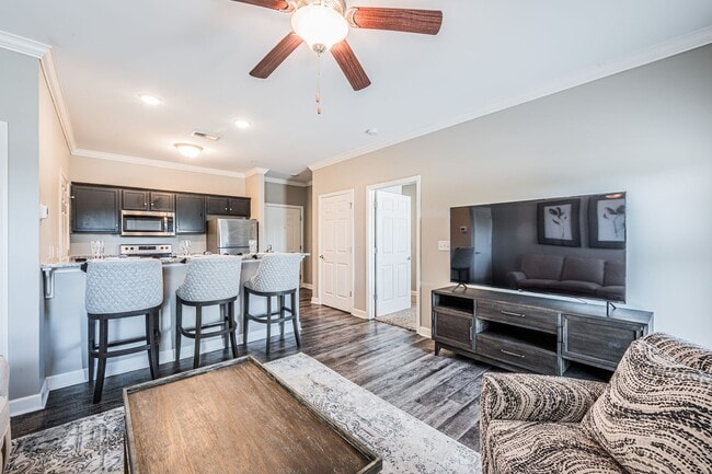 Interior Photo - The Southern Apartments