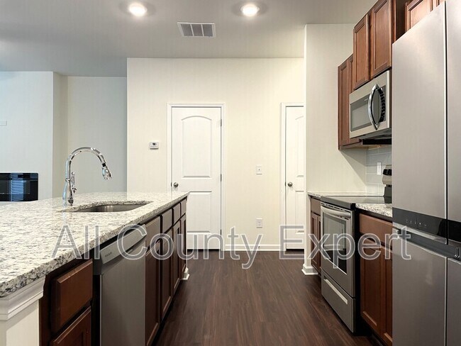 Foto del edificio - 272 Whitetail Cir