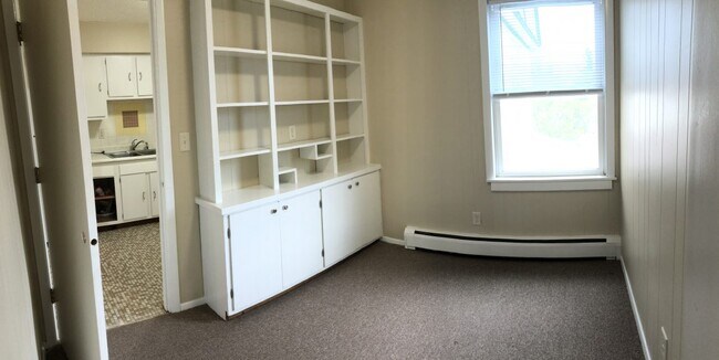 Bedroom 2 - 634 S Johnson St