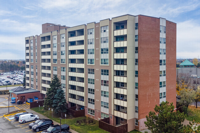 The Conover Apartments - 6 Sir Lou Dr Brampton, On 