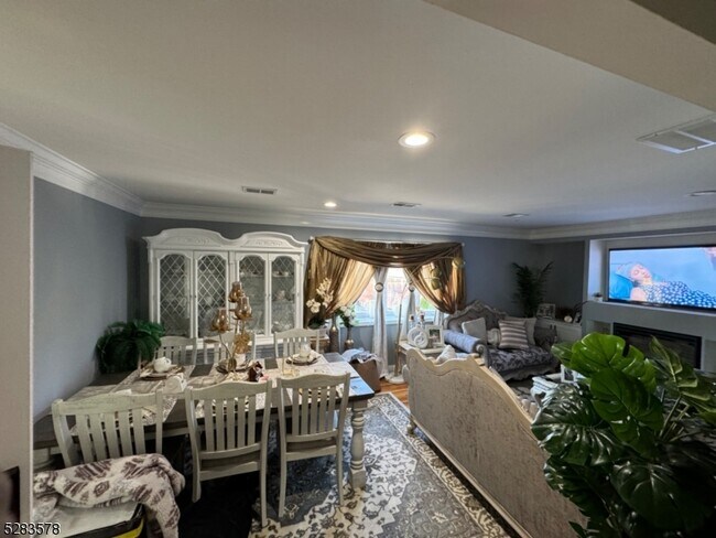 Foto del edificio - 611 Middlesex St