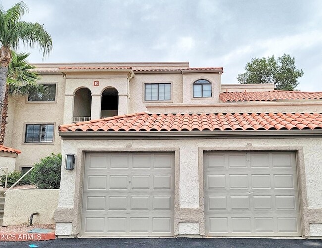 Building Photo - 10080 E Mountainview Lake Dr