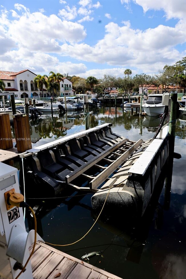 Foto del edificio - 2948 Hidden Harbour Ct