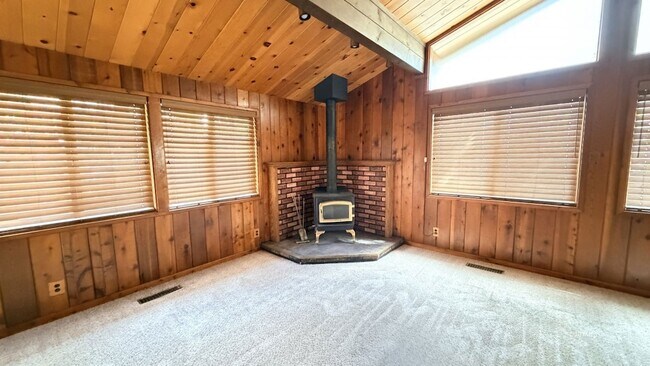 Foto del edificio - 25316 Marion Ridge Dr