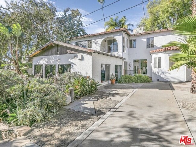 Foto del edificio - 1530 Valley View Rd