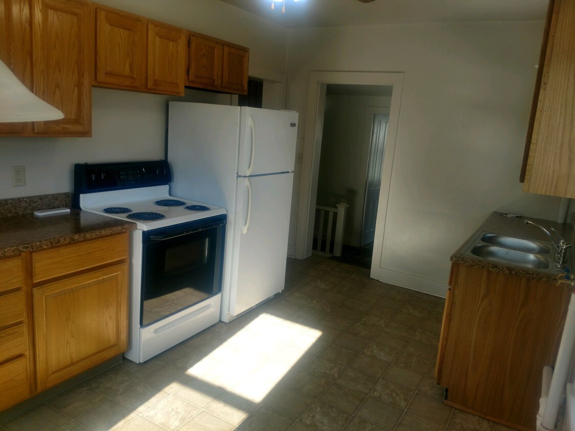 Primary Photo - 432 S 3rd St