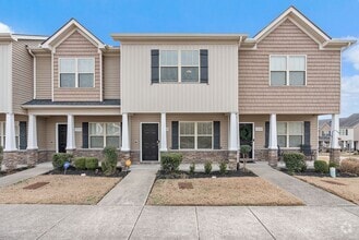 Building Photo - 1702 Sprucedale Dr