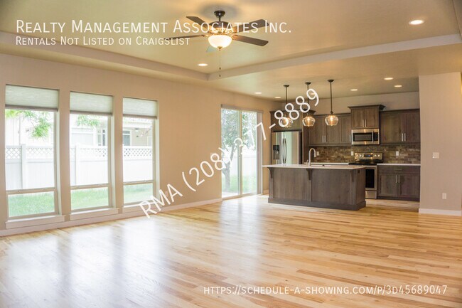 Foto del edificio - 5050 N Cortona Way