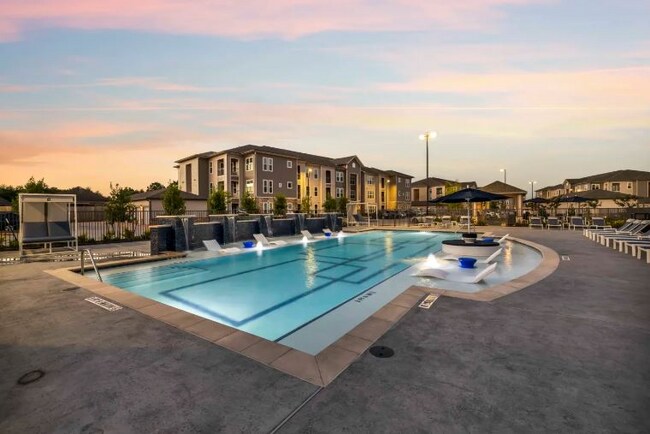Building Photo - 20220 Bellaire Blvd