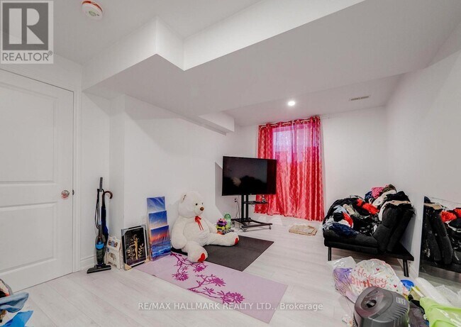 Photo du bâtiment - 11 Burcombe Cross