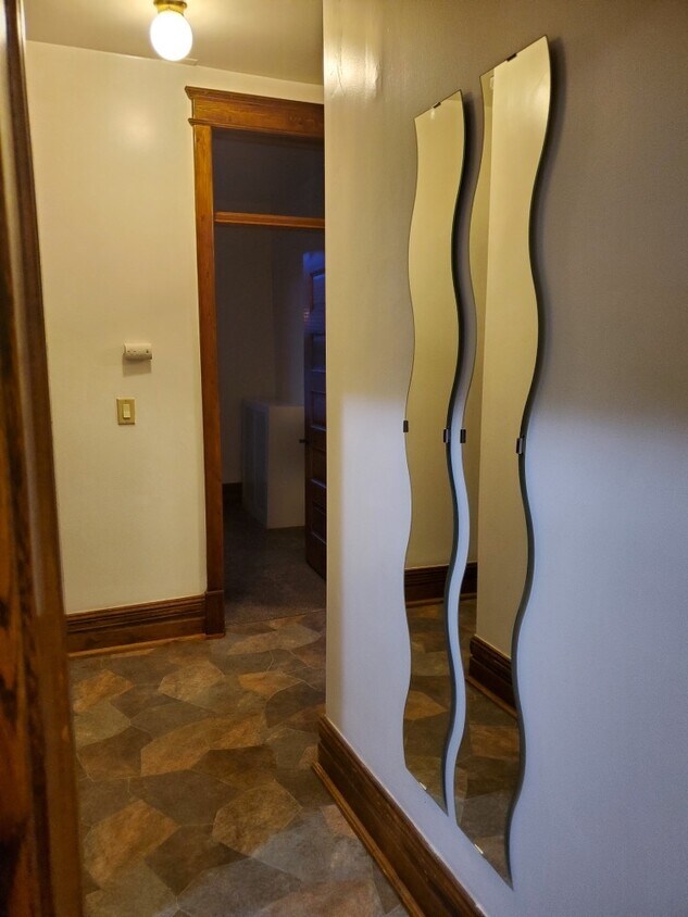 Hallway - 425 N 1st Ave E