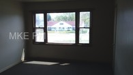 Foto principal - 8702 W Capitol Dr