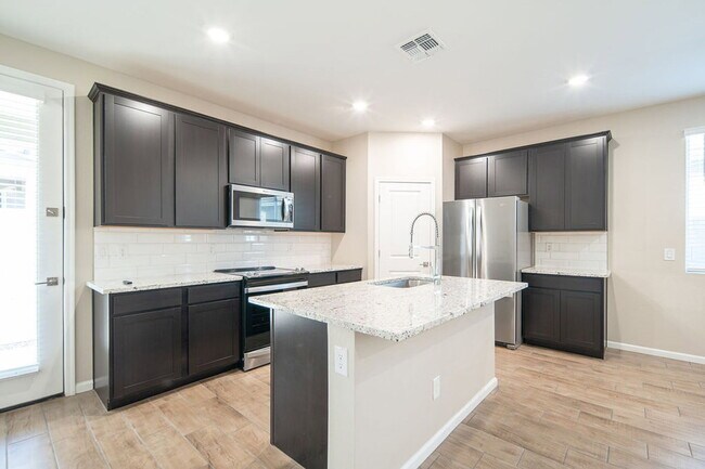 Building Photo - 17370 W Via De Luna Dr
