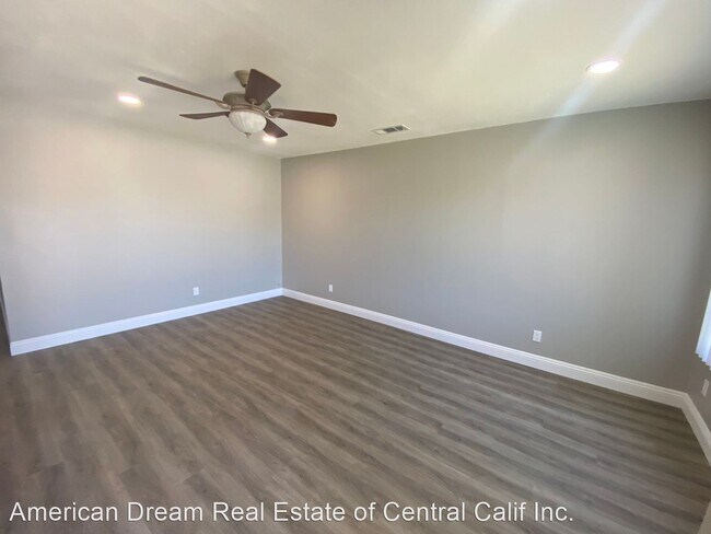Building Photo - 3 br, 2 bath House - 1147 Freddie Circle