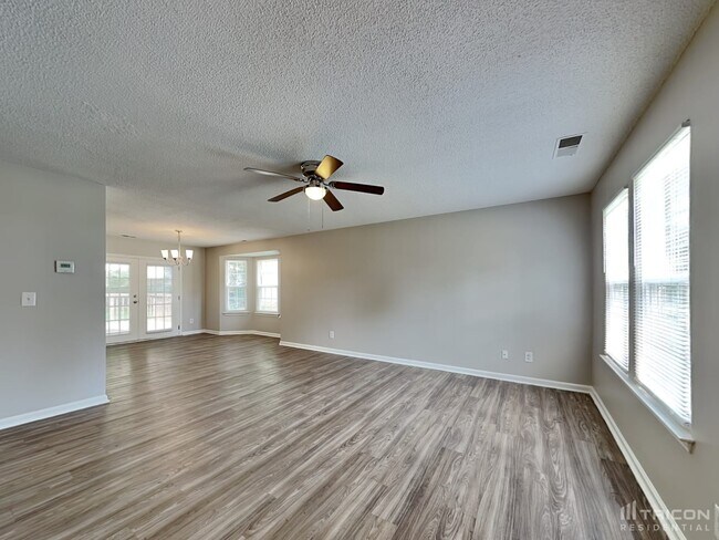 Building Photo - 3215 Periwinkle Court Charlotte NC