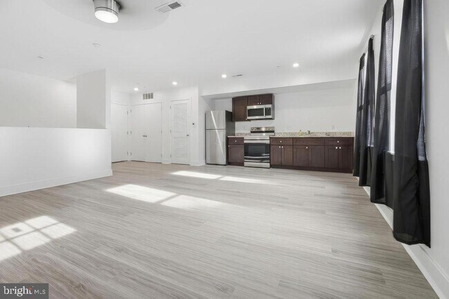 Foto del edificio - 6036 Market St