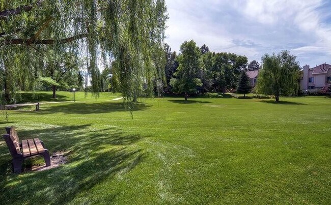 Building Photo - Sunny One Bedroom Apartment For Rent In Gu...