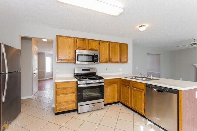 Building Photo - 1255 Martinique Ct SW