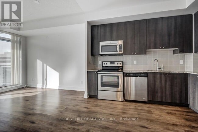 Building Photo - 68 Merton St