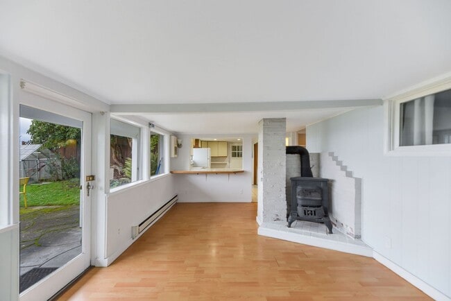 Foto del edificio - Great duplex 1st floor 1 bd great view!