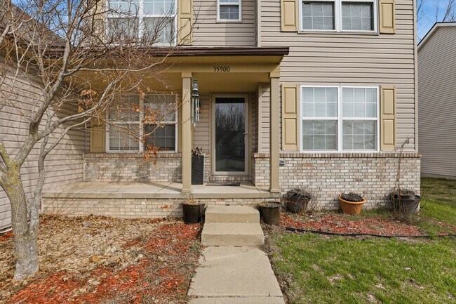 Foto del edificio - 35900 Abbey Dr