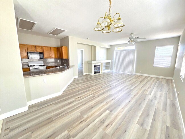 Foto del edificio - 7904 Canyon Grove Ct