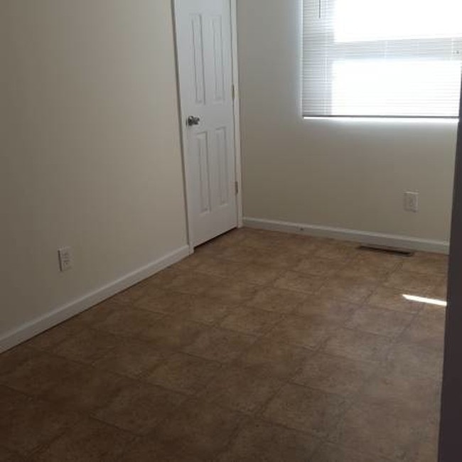 Foto del edificio - 1116 Beechwood Rd