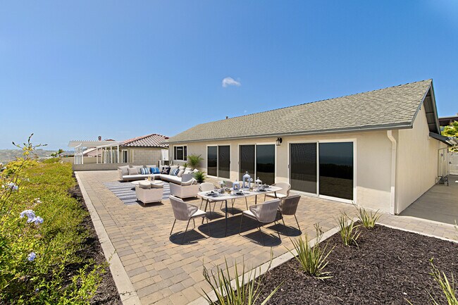 Virtually staged - 4021 Via Manzana