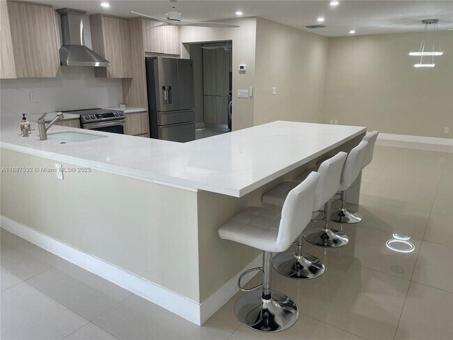 Foto del edificio - 5002 Sheridan St