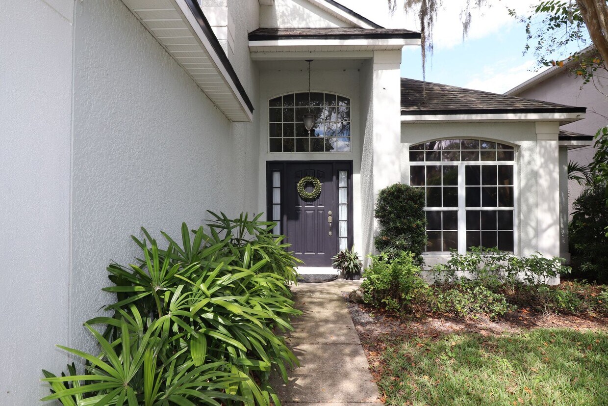 Foto del edificio - Serene Lake Front