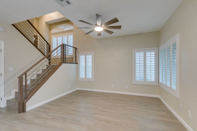 Foto del edificio - 540 Sutters Mill Rd