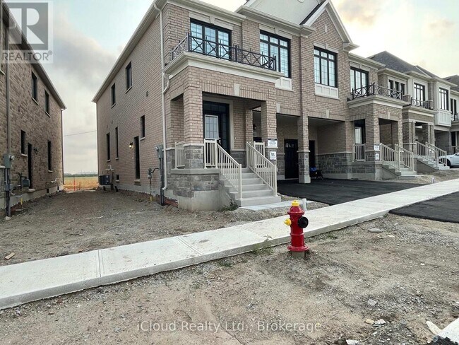 Photo du bâtiment - 1601 Savoline Blvd