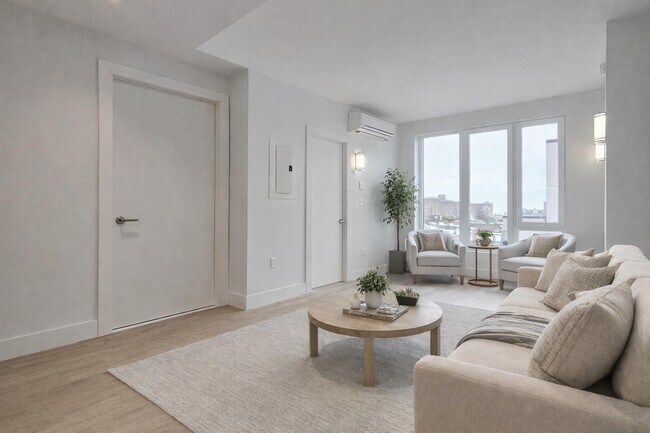 Building Photo - 91 Bruckner Blvd