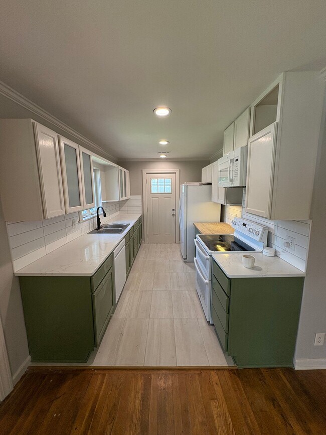 Foto del edificio - 10515 W 56th St