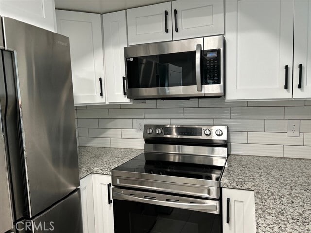 Foto del edificio - 74443 Driftwood Dr