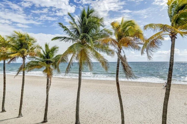 Foto del edificio - 1360 S Ocean Blvd