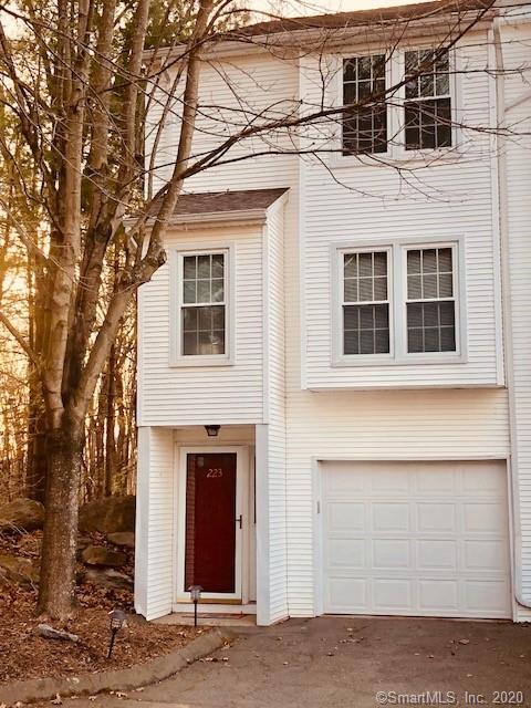 Primary Photo - 380 Hitchcock Rd