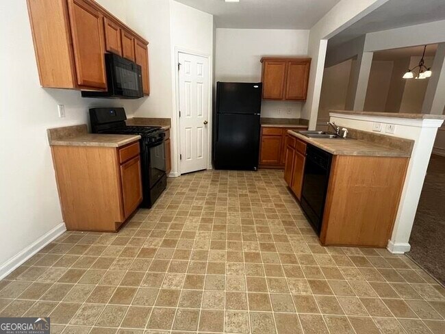 Building Photo - 2683 Winslow Ridge Dr NE
