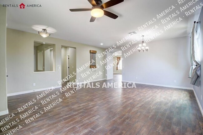 Building Photo - 73 W Crescent Way