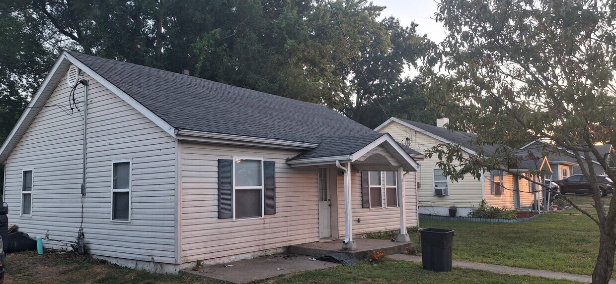 Foto principal - 4604 Franklin Rd