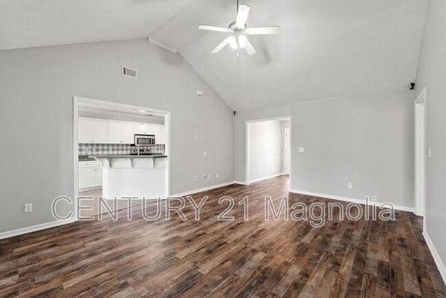 Foto del edificio - 110 Fox Haven Dr