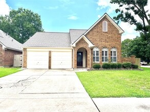 Building Photo - 1502 Beechurst Ct