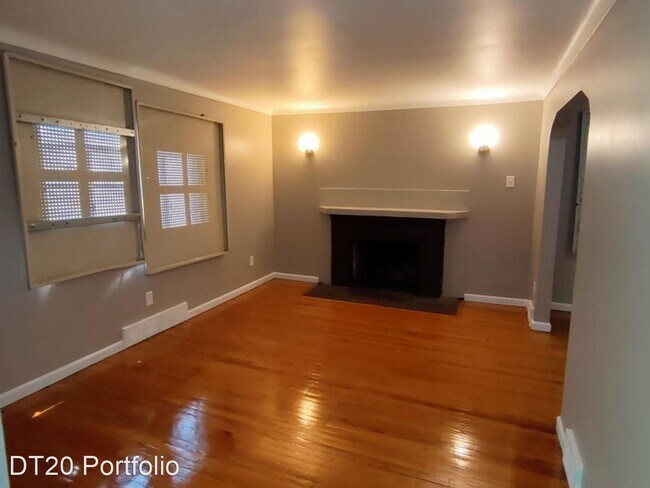 Building Photo - 3 br, 1 bath House - 14435 Rossini Dr