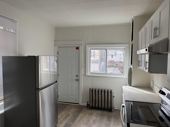 Building Photo - 1615 Naudain St