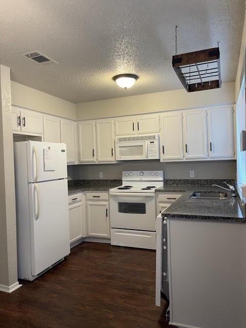 Building Photo - 101 Wildwood Ct