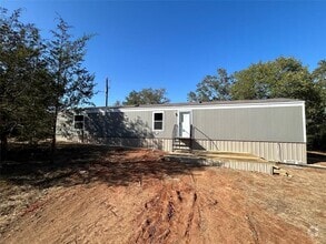 Building Photo - 258 Green Oaks Dr